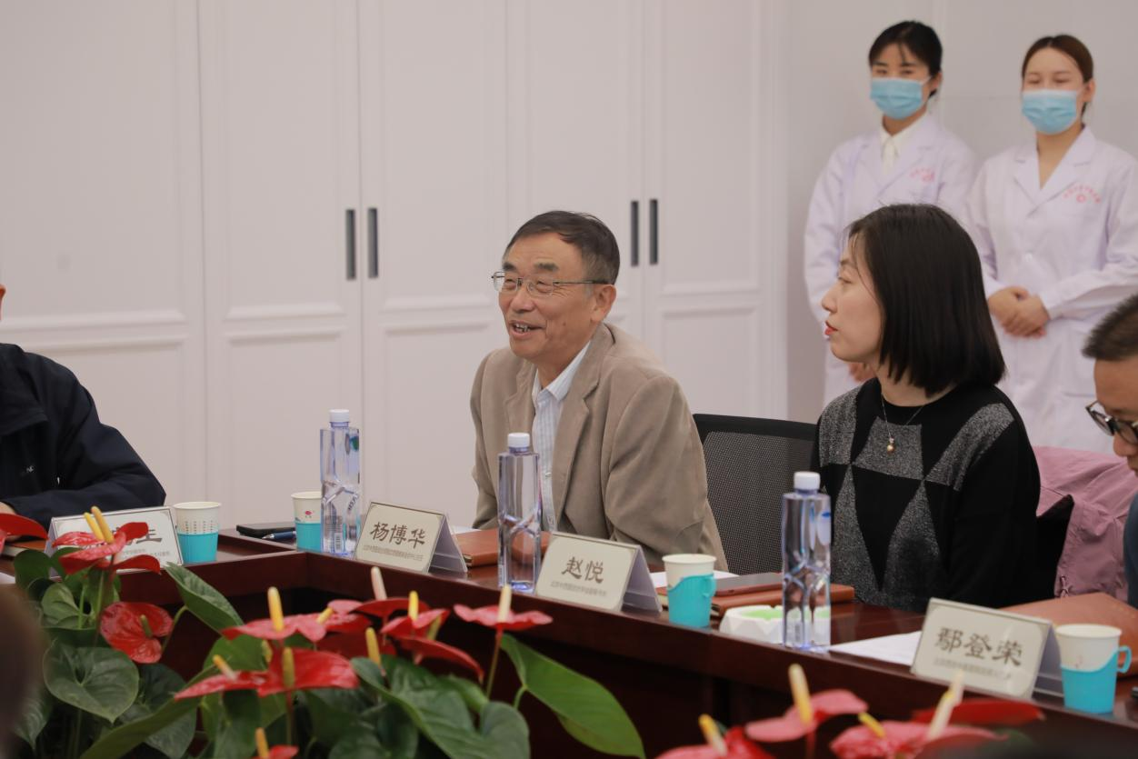 北(běi)京中西(xī)醫(yī)結合疑難病會(huì)診中心2024年(nián)度例會(huì)在我院舉行(xíng)(圖3)